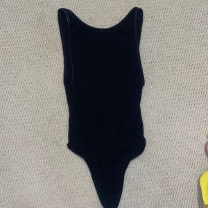 Aritzia babaton bodysuit